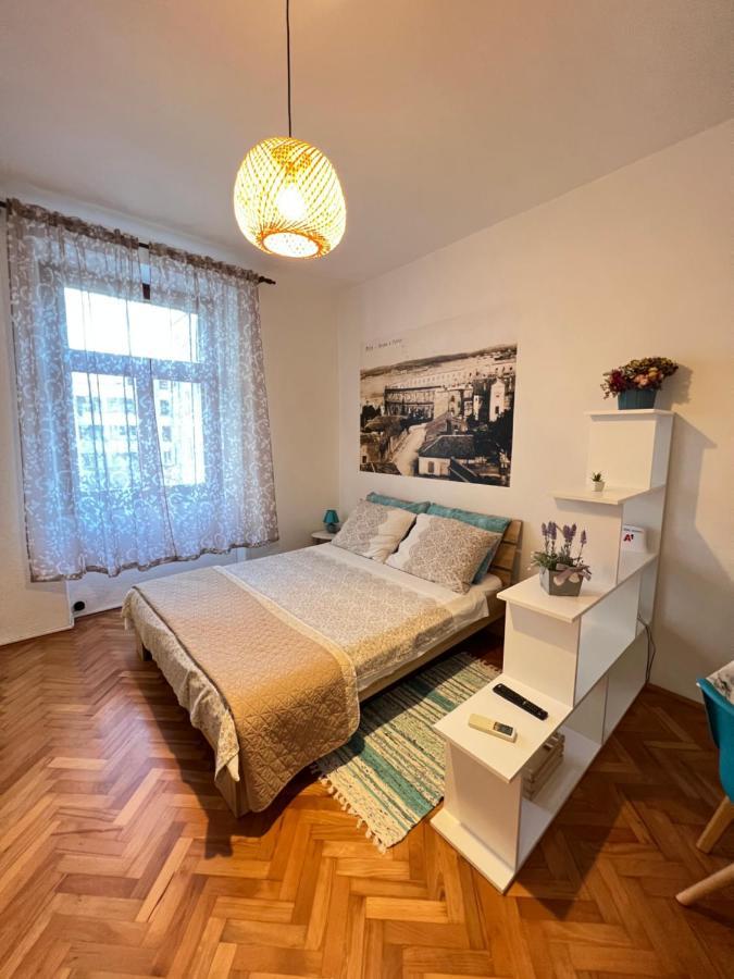 PUY Colorita Studio מראה חיצוני תמונה
